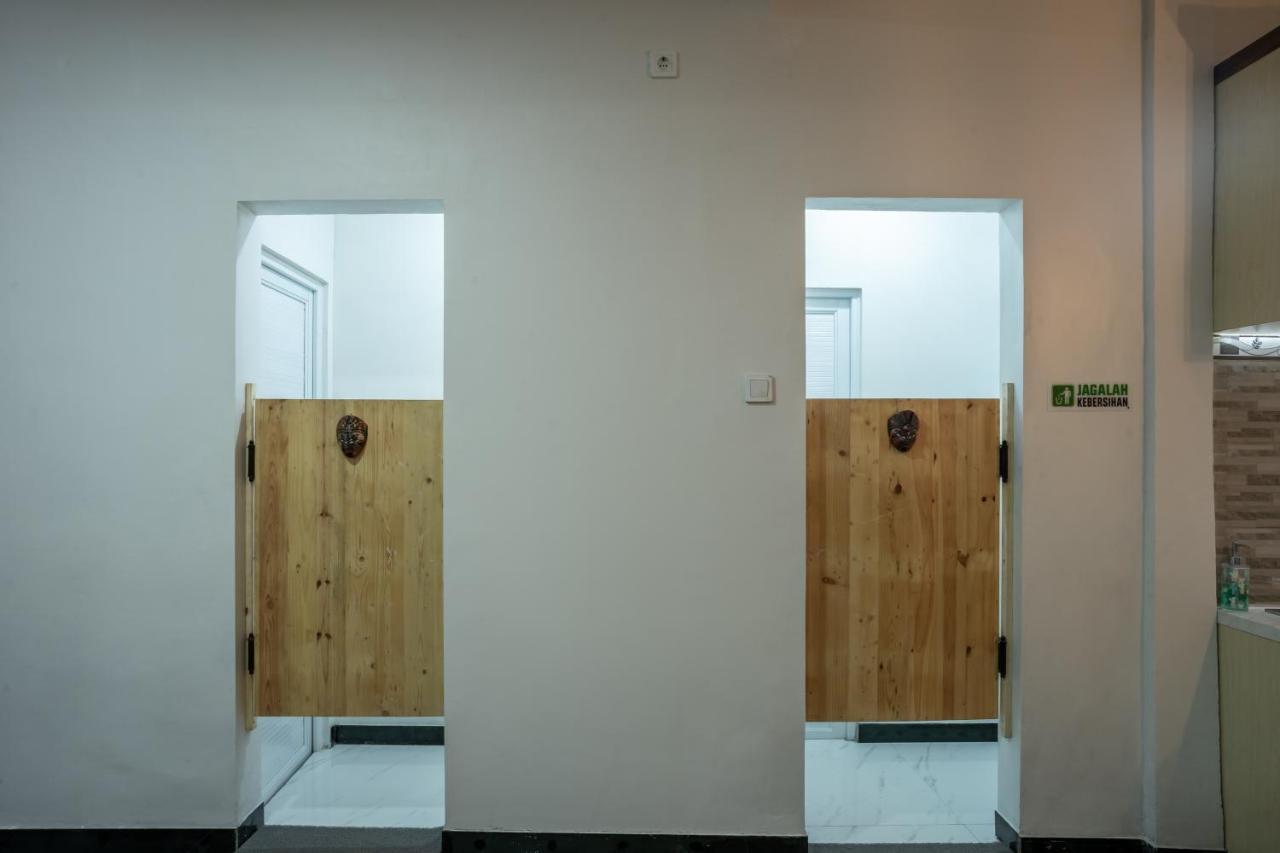 Ndalem Kampoeng Budget Stay Yogyakarta Exterior photo